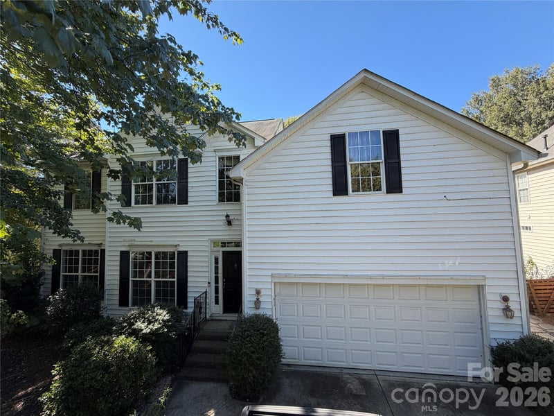 414 Basingdon Court, Waxhaw, NC - 5 beds, 3 baths, 2,847 sqft - $668,000