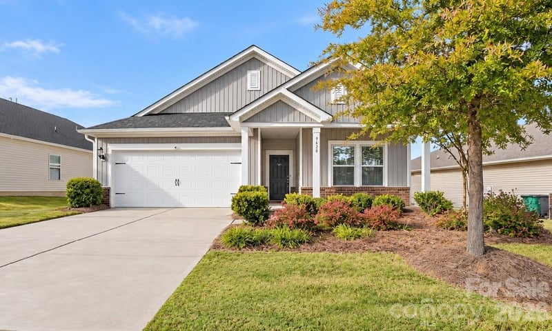 9620 Festival Way, Charlotte, NC - 3 beds, 2.5 baths, 2,033 sqft - $410,000